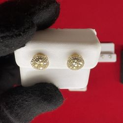 New 10k Gold 8mm .44 Carats National Diamonds 💎 Screw Backs
