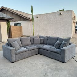 Cloud Sofa ( Delivery Available ) 