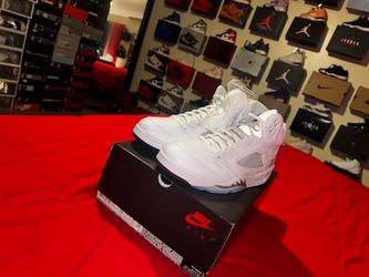 Jordan 5 White Metallic size 11.5 DS