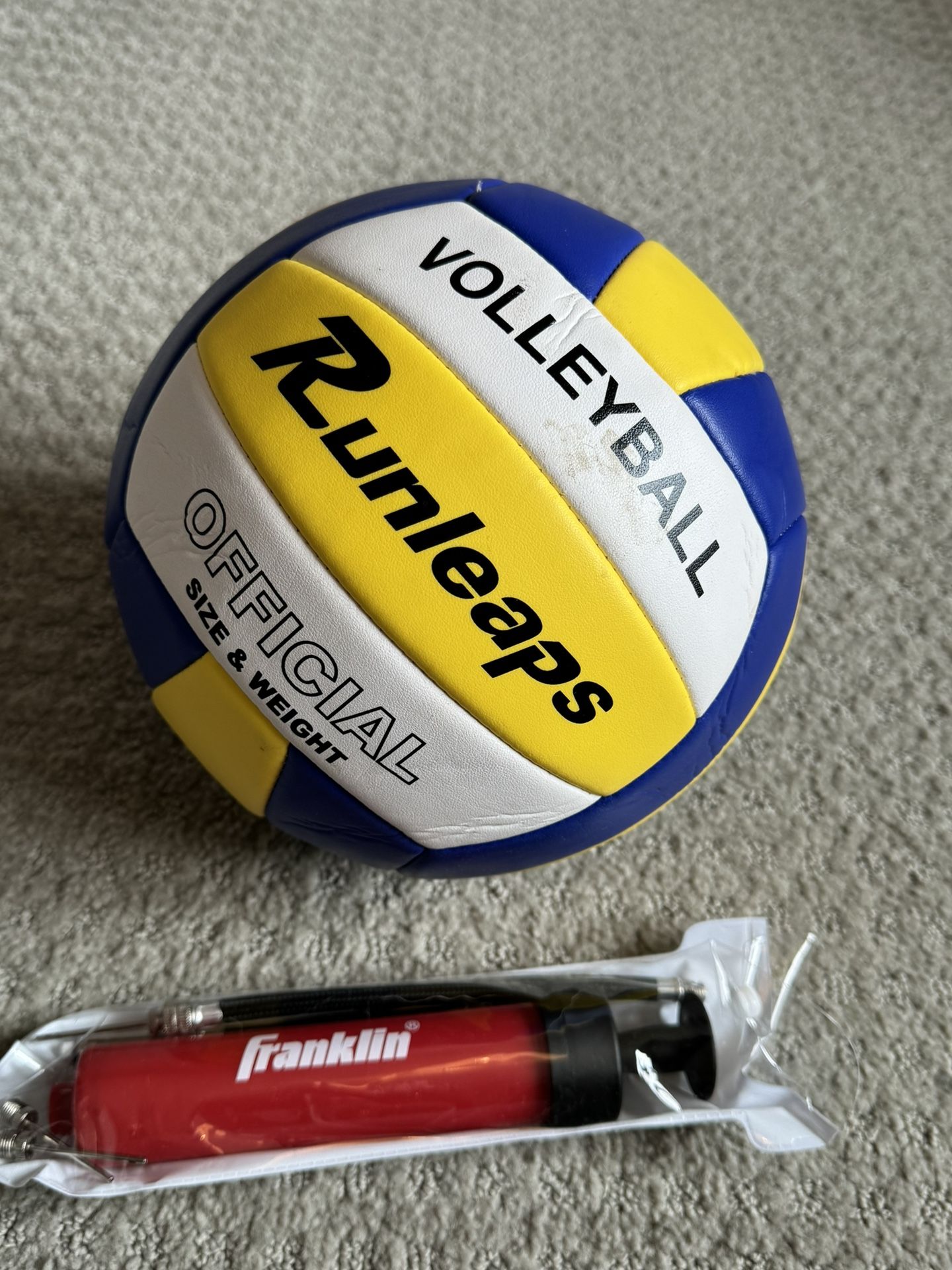 Runleaps Volleyball + Needle & Pump