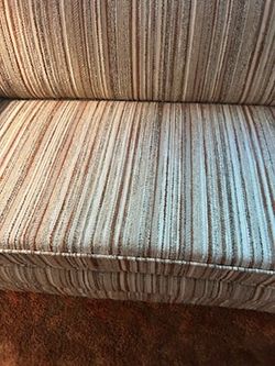Loveseat hide a bed, loveseat floral