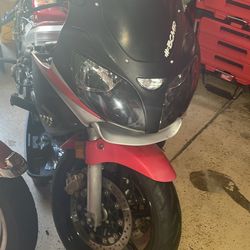Honda Vfr 750 And Yamaha venture