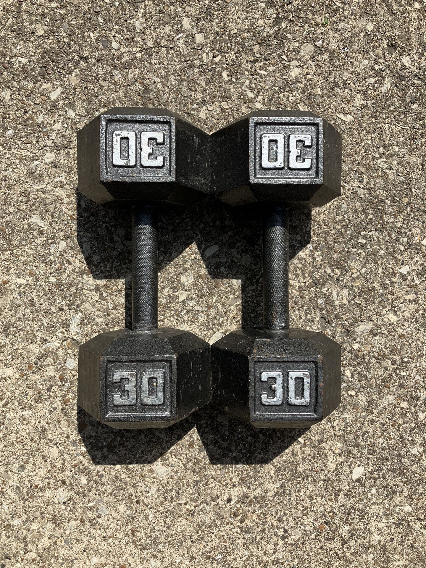 30lb Cast Iron Hex dumbbell set dumbbells 30 lb lbs 30lbs Weight Weights 60lbs total Workout Gym Exercise 