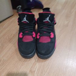 Jordan 4 Red Thunder Size 8.5 No Box