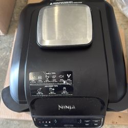 Ninja Foodi 4-in-1 Indoor Grill & Air Fryer with 500°F 