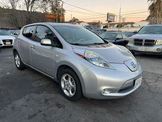 2011 Nissan LEAF
