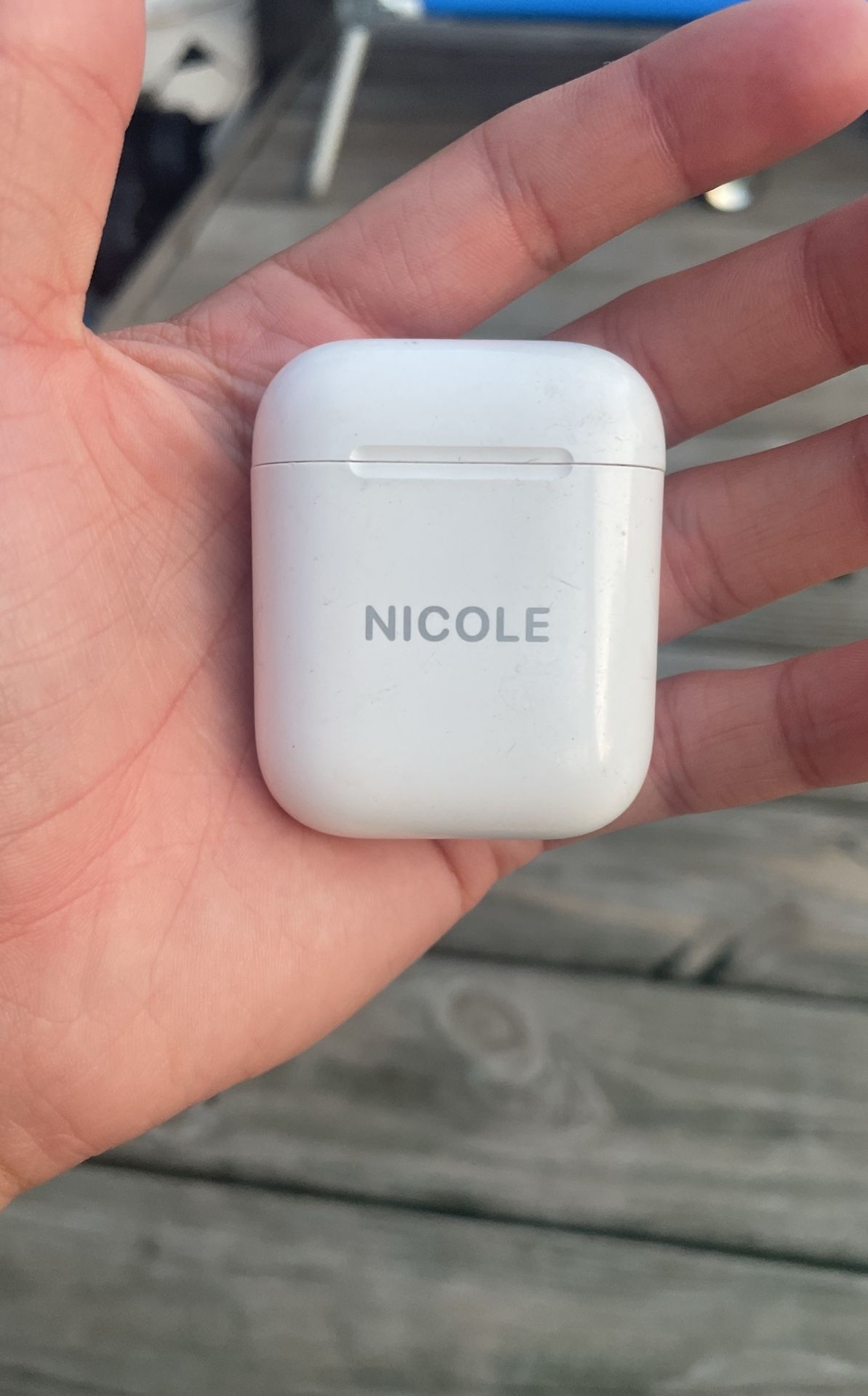 Selling AirPods 1st Gen