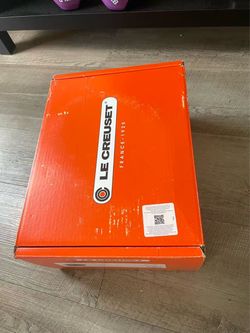 Le Creuset Enameled Cast Iron Oval Doufeu, 7.25 qt.