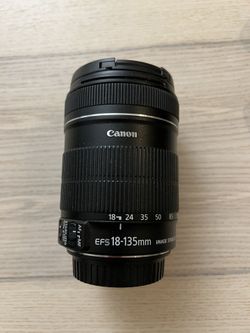 Canon 18-135mm f/3.5-5.6 