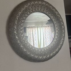 Mirror 