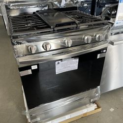Samsung 30” Gas Free Standing Range w/ Air Fryer & Griddle 
