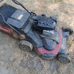 Comercial Lawn Mower 