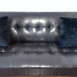 Black Futon