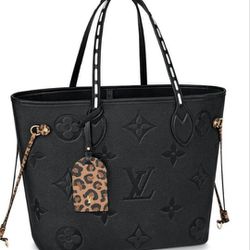 Louis Vuitton Monogram Giant Wild At Heart Neverfull MM Tote Black