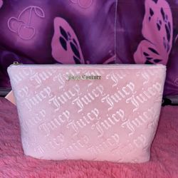 JUICY COUTURE