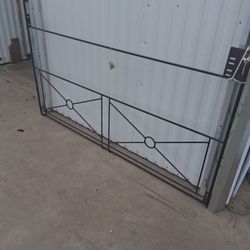 Lind Megal Head Board