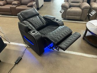 Boyington Power Reclining Black Sofa Loveseat Recliner Color Options Only $39 down payment 👉 Please ask Jon Green for a discount when you arrive!