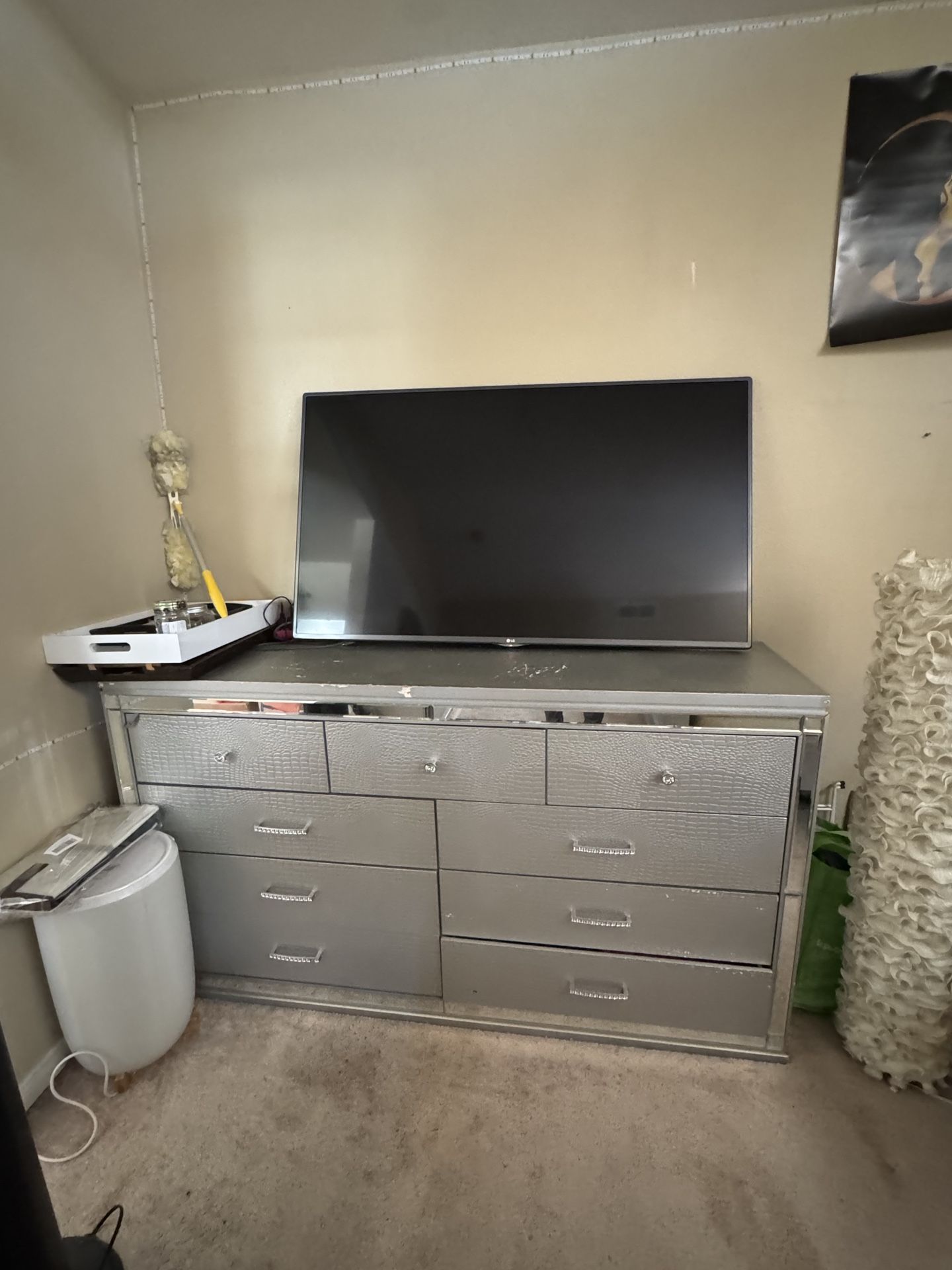 Bedroom Set
