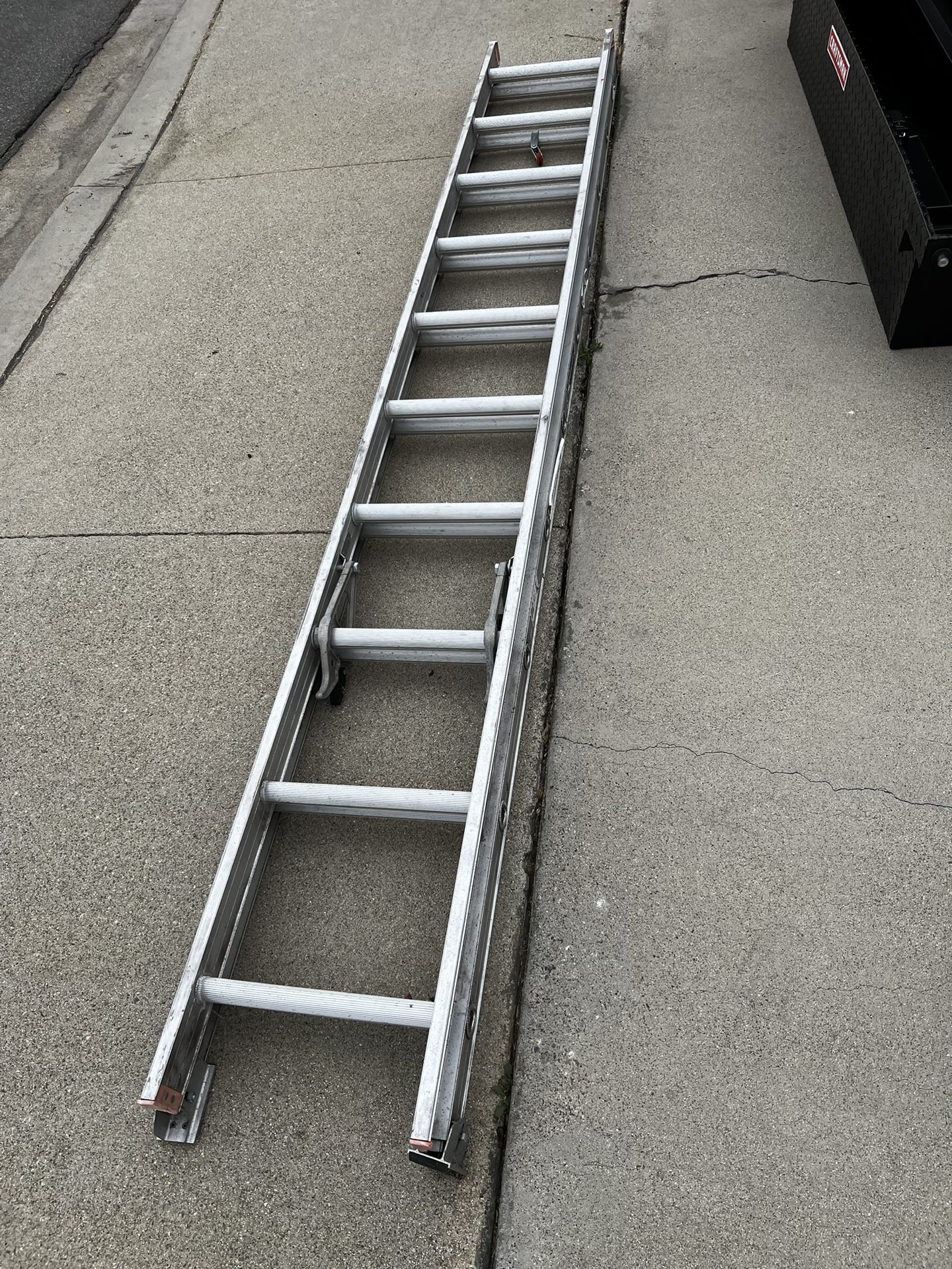 Louisville Double Ladder