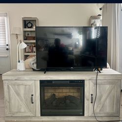 Electric Fire Place Tv Stand  With Book Shelves 
