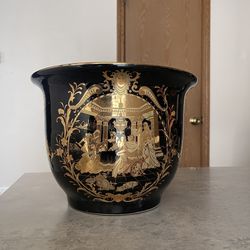  Vintage Porcelain Black & Gold Vase