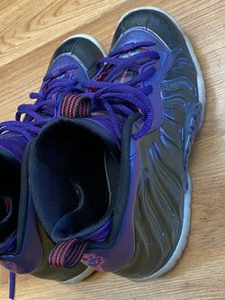 Nike Foamposite Size 5.5Y Sneaker