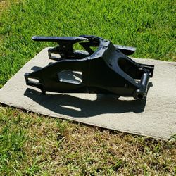 05-08 Suzuki GSXR 1000 swing arm