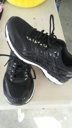 ASICS RUNNING SHOES DYNAMICS DUOMAX SIZE 9 MENS