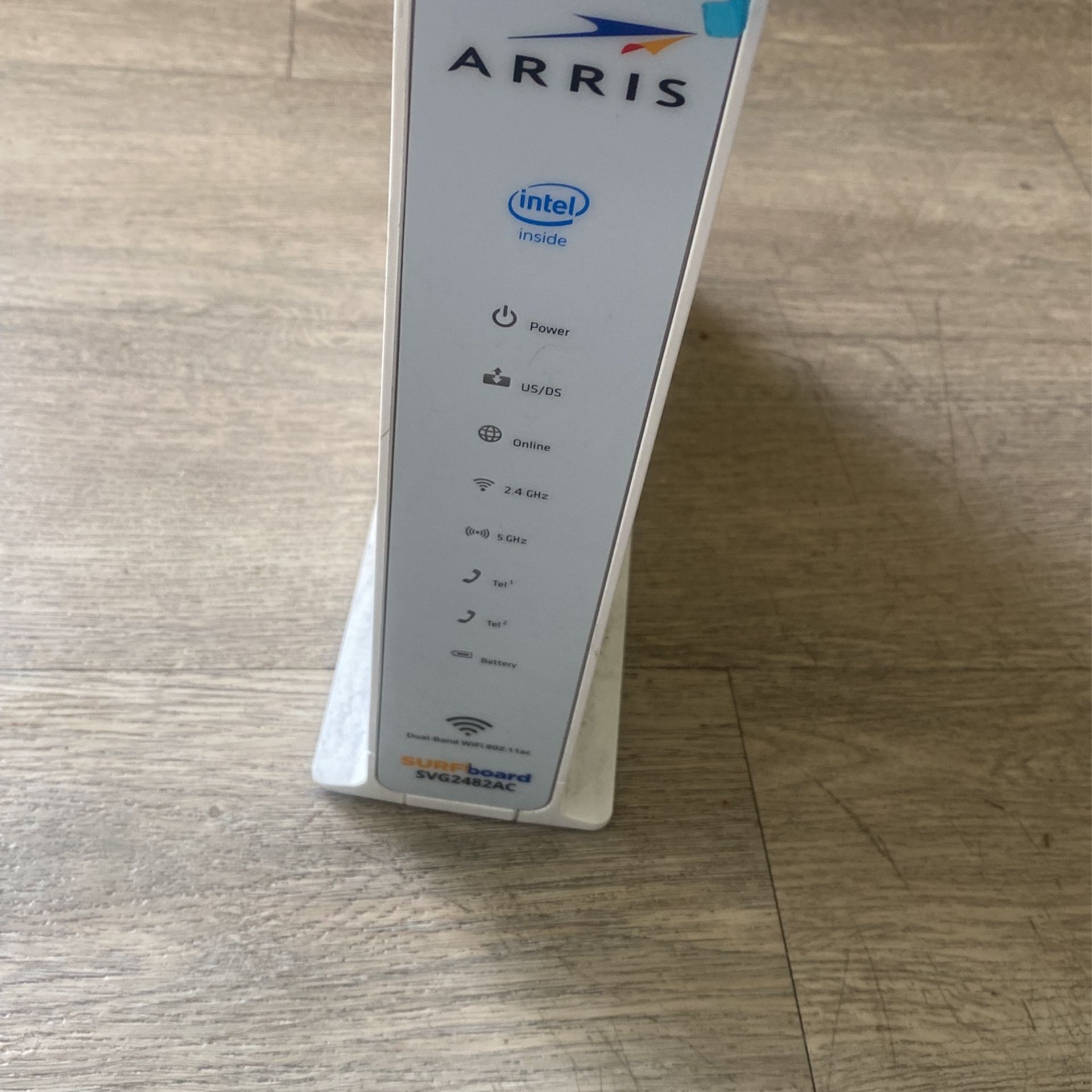 Arris WiFi Router /modem Surfboard