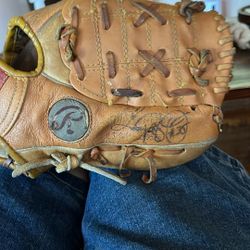 Randy Jones autographed baseball glove