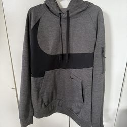 Nike Men’s XL Hoodie In Gray With Black Swoosh Excellent Clean Condition