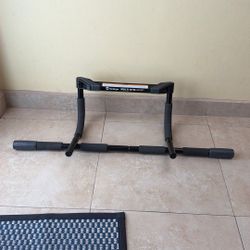 Door Pull Up Bar