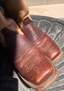 Botas