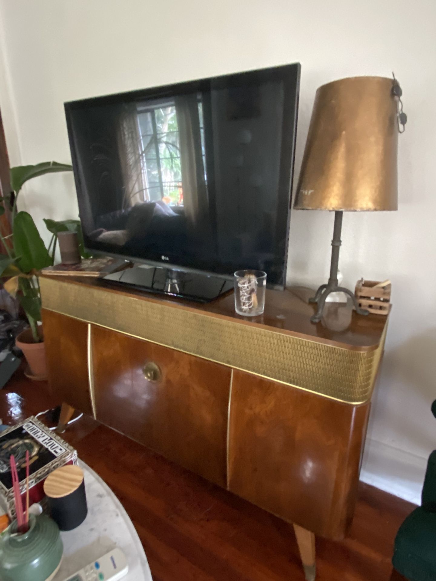 Vintage Radio / TV Stand 