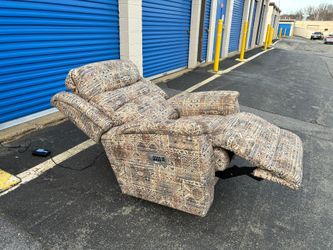 LAZYBOY REDWOOD OVERSIZED POWER RECLINER