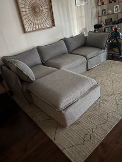 Sectional couch