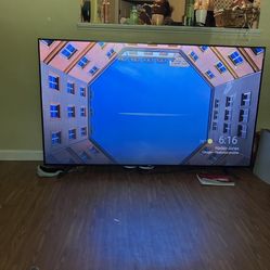 75 inch Phillips Tv 