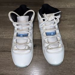 Jordan 11 Retro Legend Blue