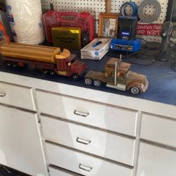 Wood trucks For Collectors