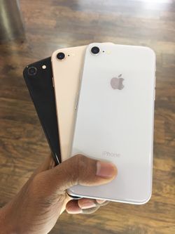 iPhone 8 64GB Factory Unlocked Excellent Condition With Free Charger