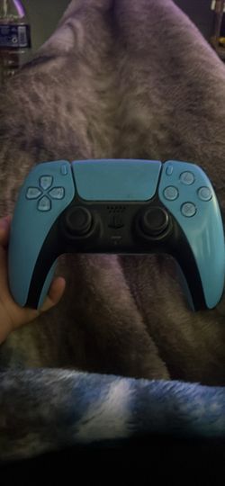 PlayStation 5 controller