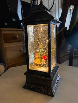 Christmas Snow Globe Lantern with Light