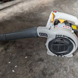 Leaf Blower 