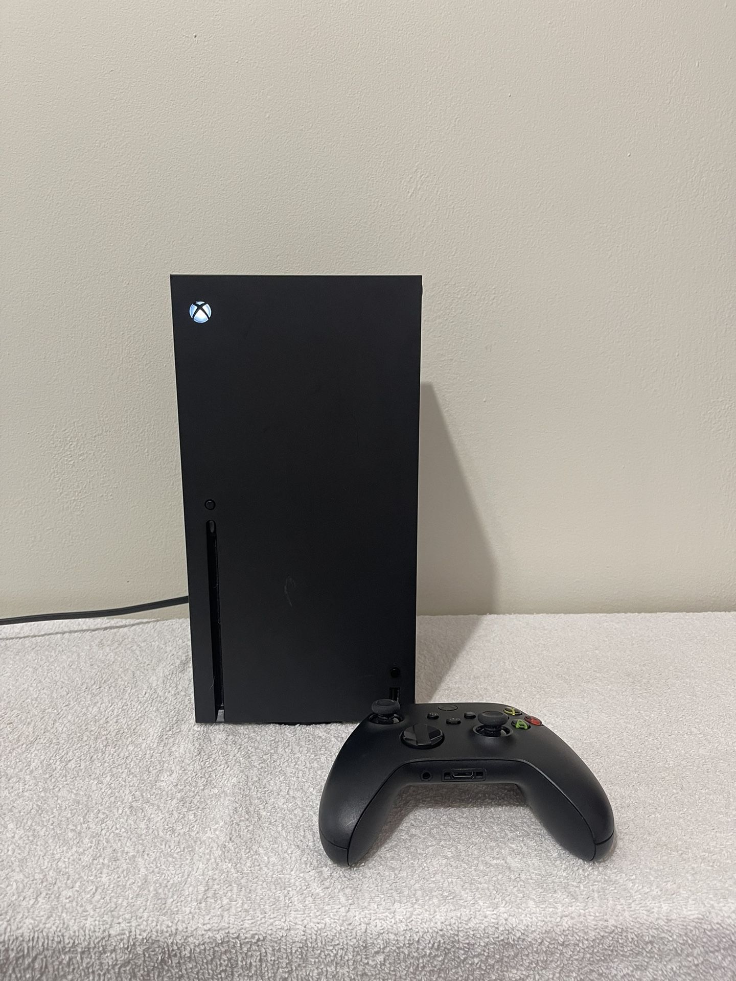 Xbox Series X 1TB & Controller