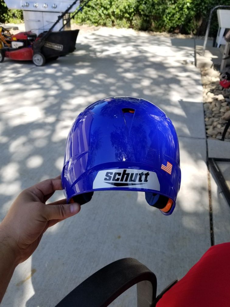 Schutt baseball batting helmet
