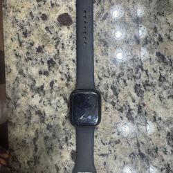 Apple Watch Series 8 
