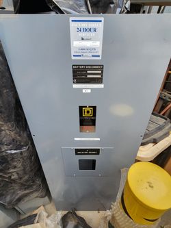 600 amp 2 pole Square D Breaker in Nema 1