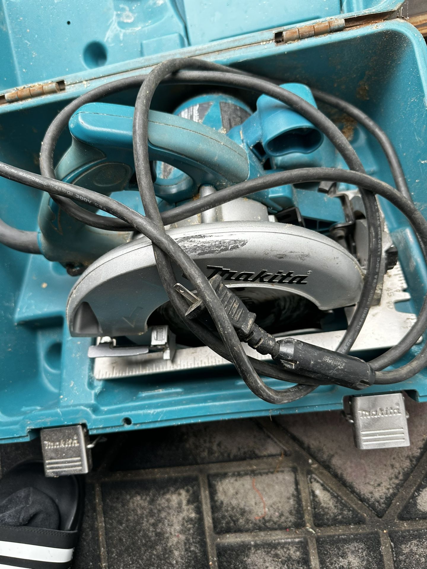 Skill Saw And Butano Heather