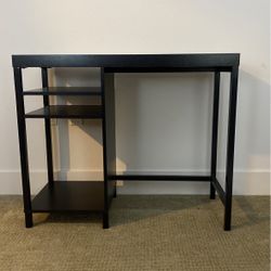 Black Desk