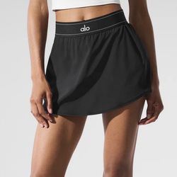 Alo Yoga Match Point Tennis Skirt. Black. XS. Elastic waist.  